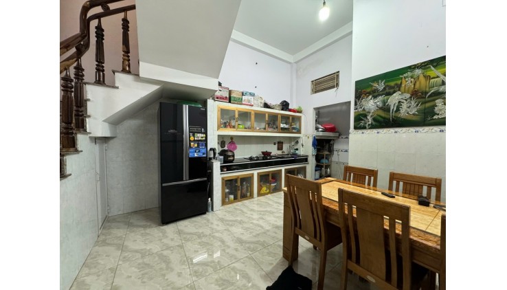 Bán nhà 3 tầng, 4PN, 56m², 4.5 tỷ, Tân Tạo, Bình Tân, HCM